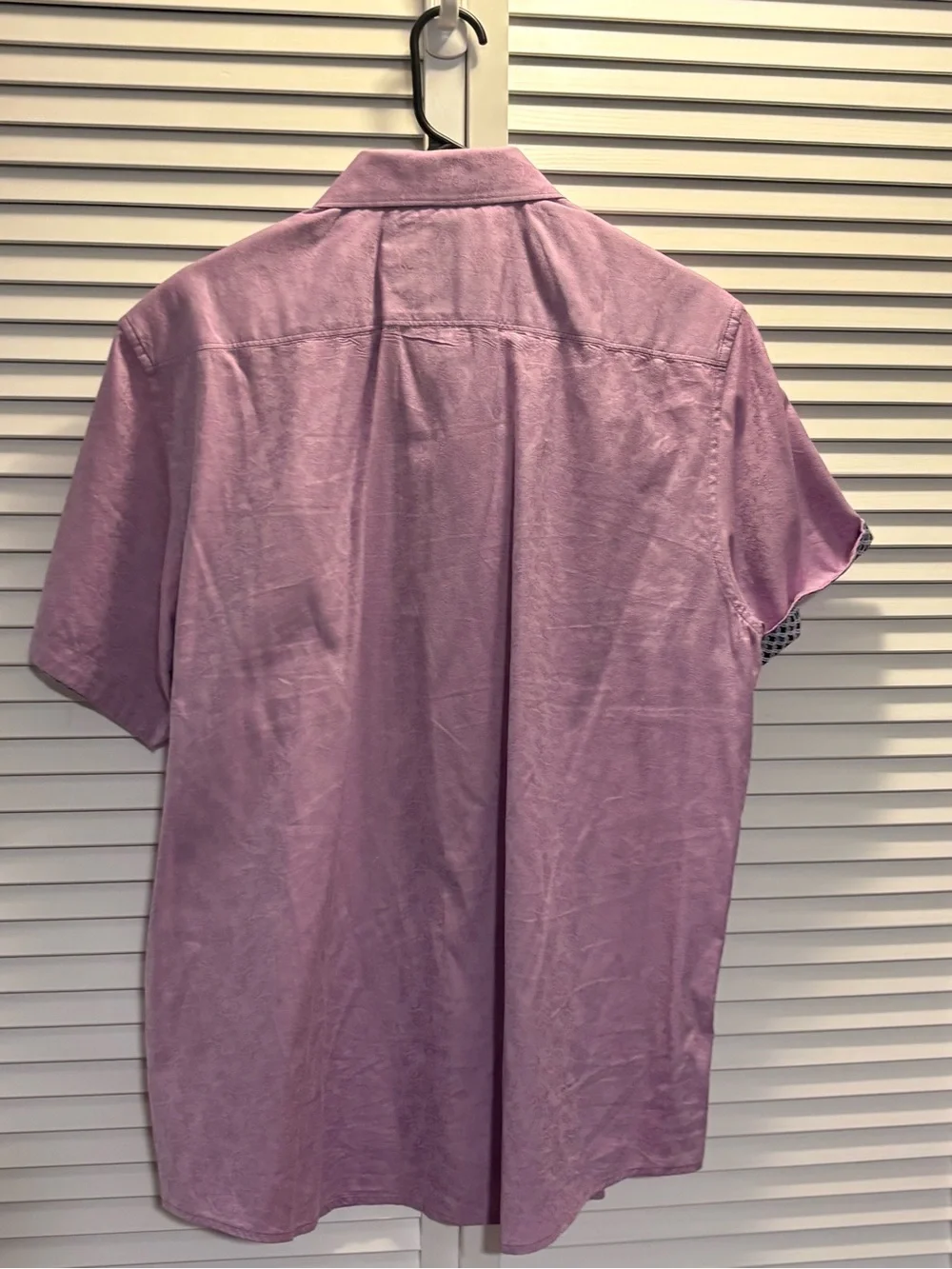 Robert Graham Short-Sleeve Button-Down Shirt in Mauve - Picture 2 of 5